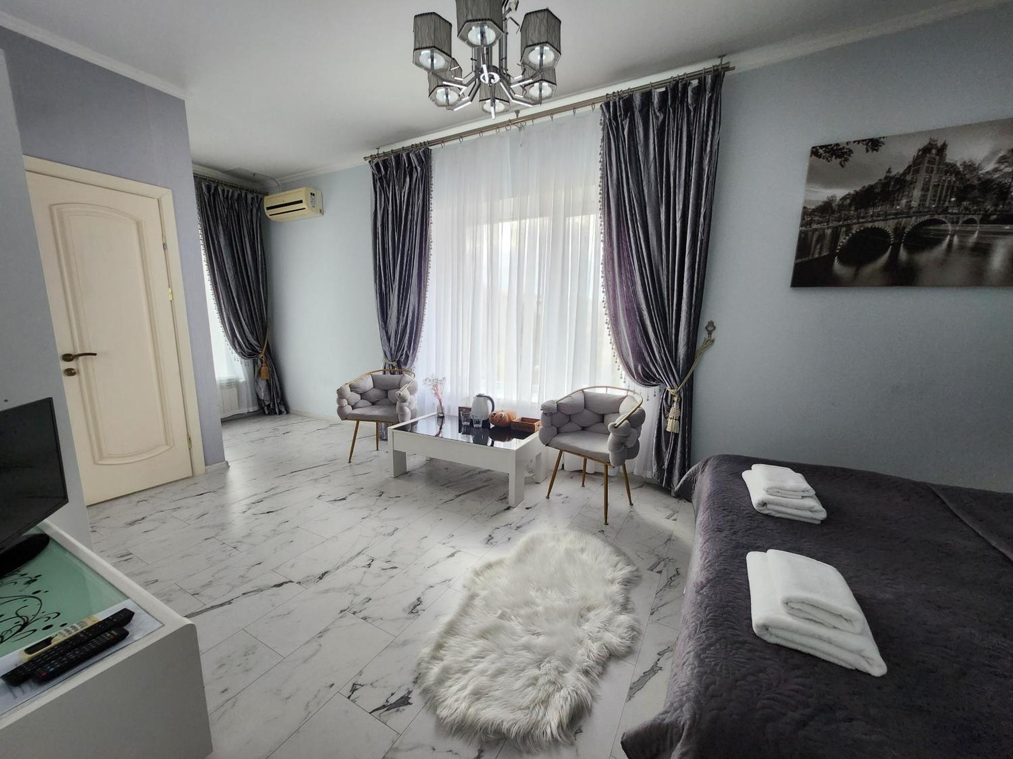 Київські Ночі Hotel Exterior photo