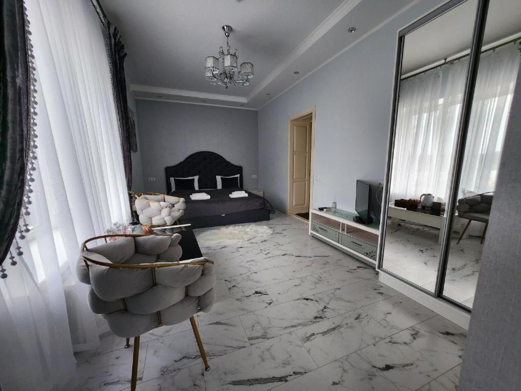 Київські Ночі Hotel Exterior photo